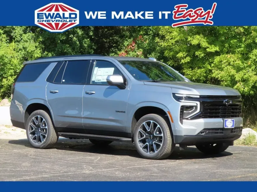 2026 Chevrolet Tahoe RST photo 1