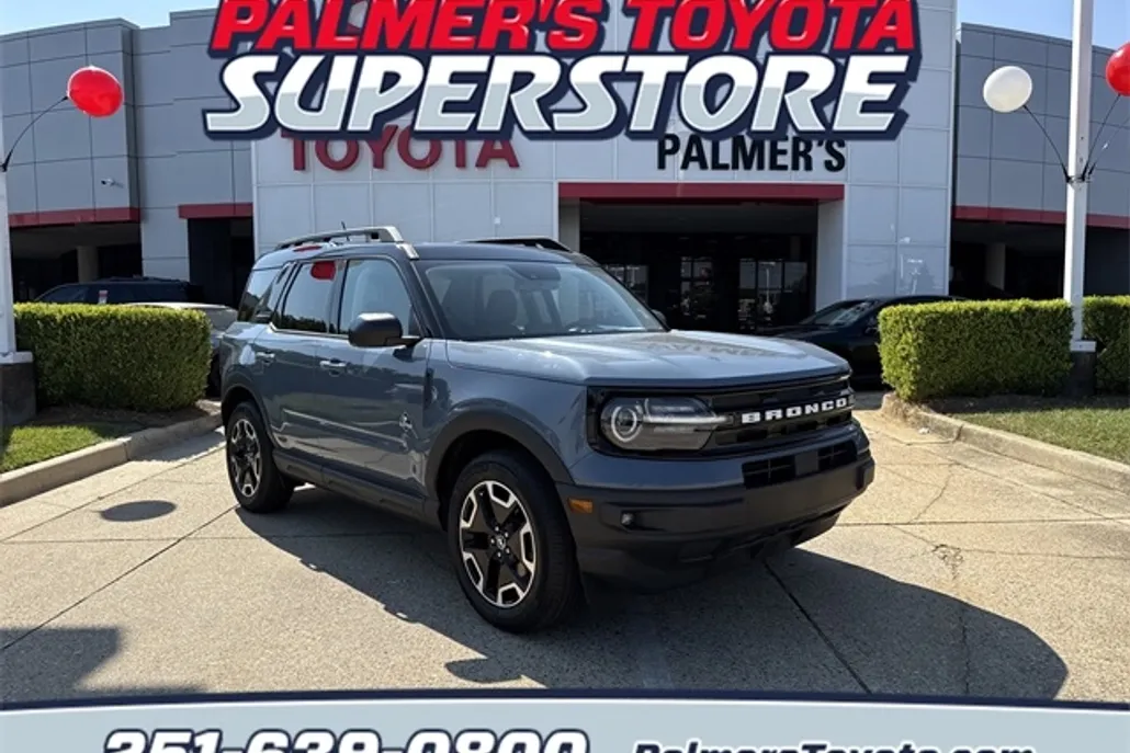 2024 Ford Bronco Sport Outer Banks photo 1
