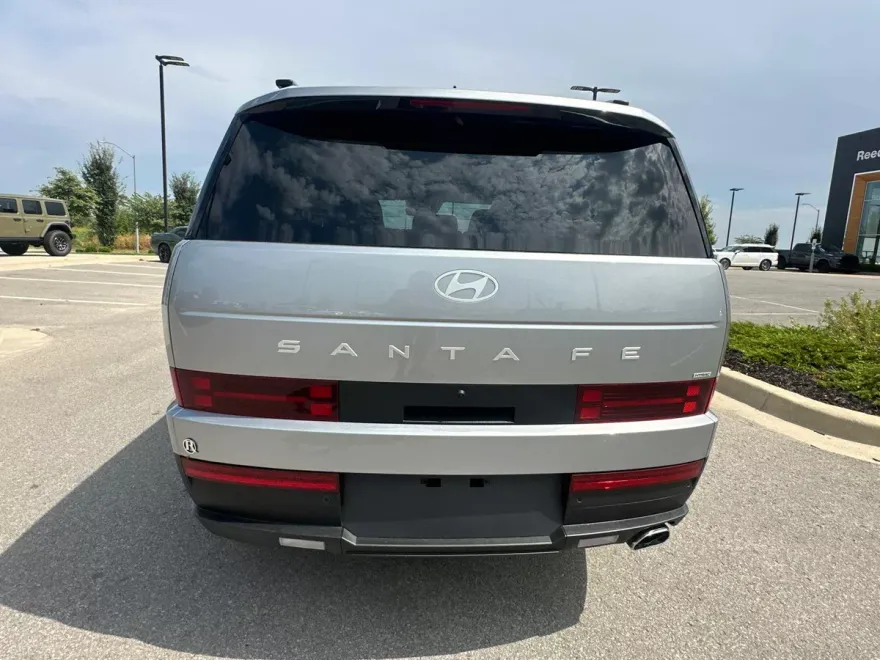 2026 Hyundai Santa Fe SEL photo 1