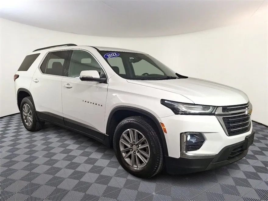 2022 Chevrolet Traverse Cloth 1LT photo 1