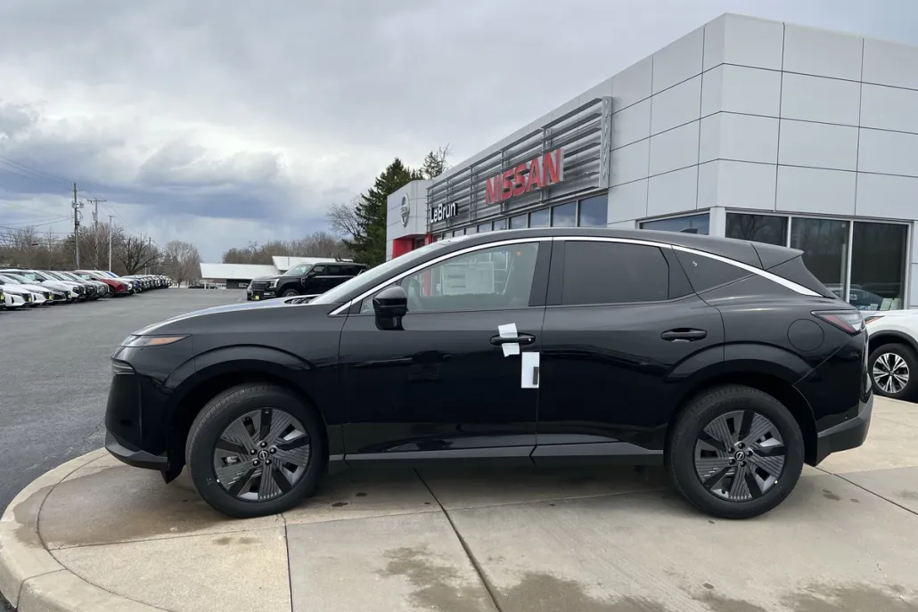 2025 Nissan Murano SL photo 1