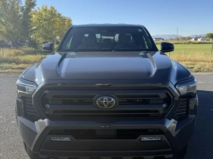 2025 Toyota Tacoma SR5 Double Cab photo 1