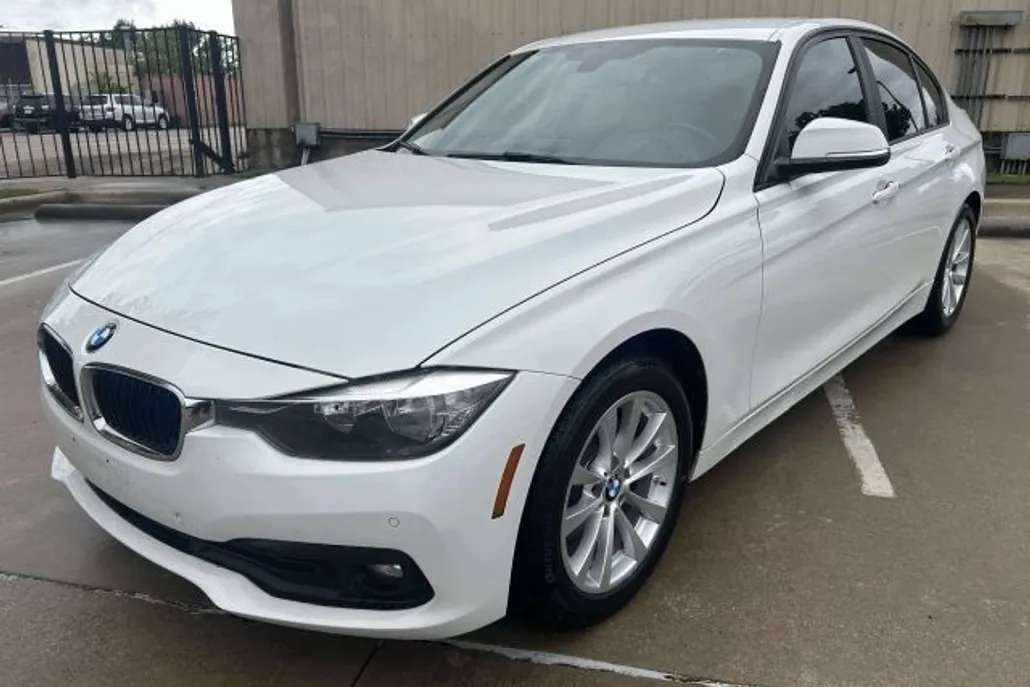2017 Bmw 320i SA photo 1