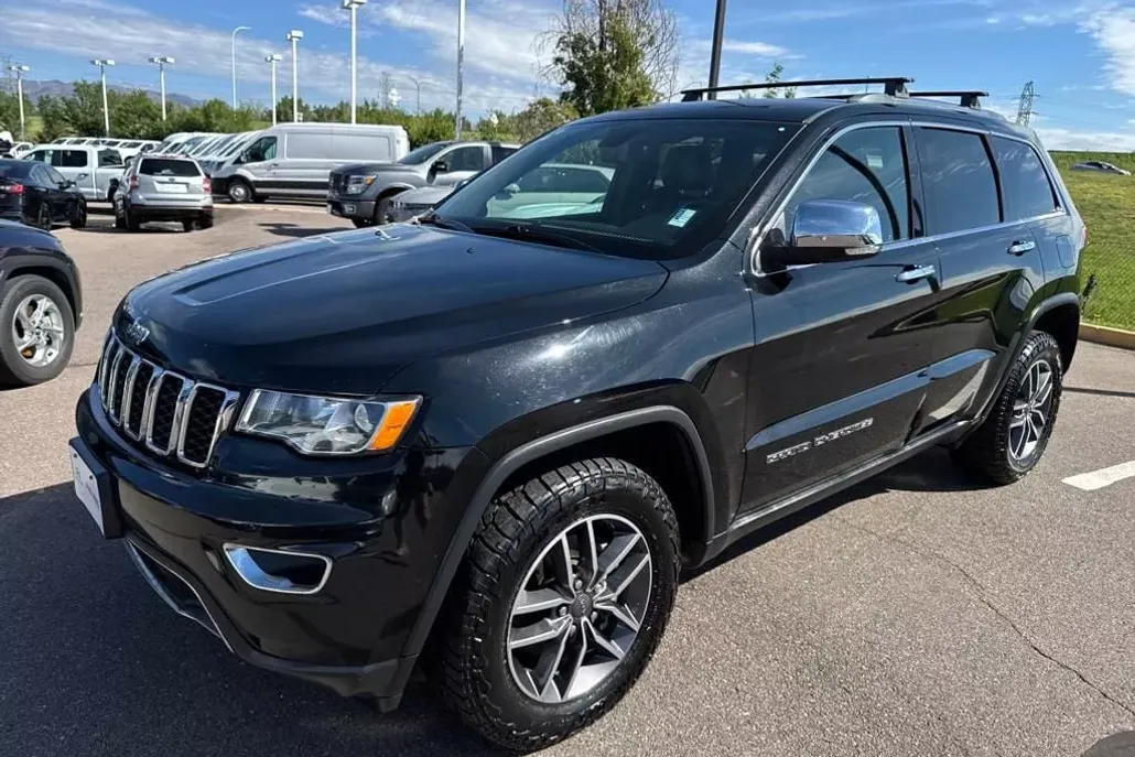 2019 Jeep Grand Cherokee Limited photo 1