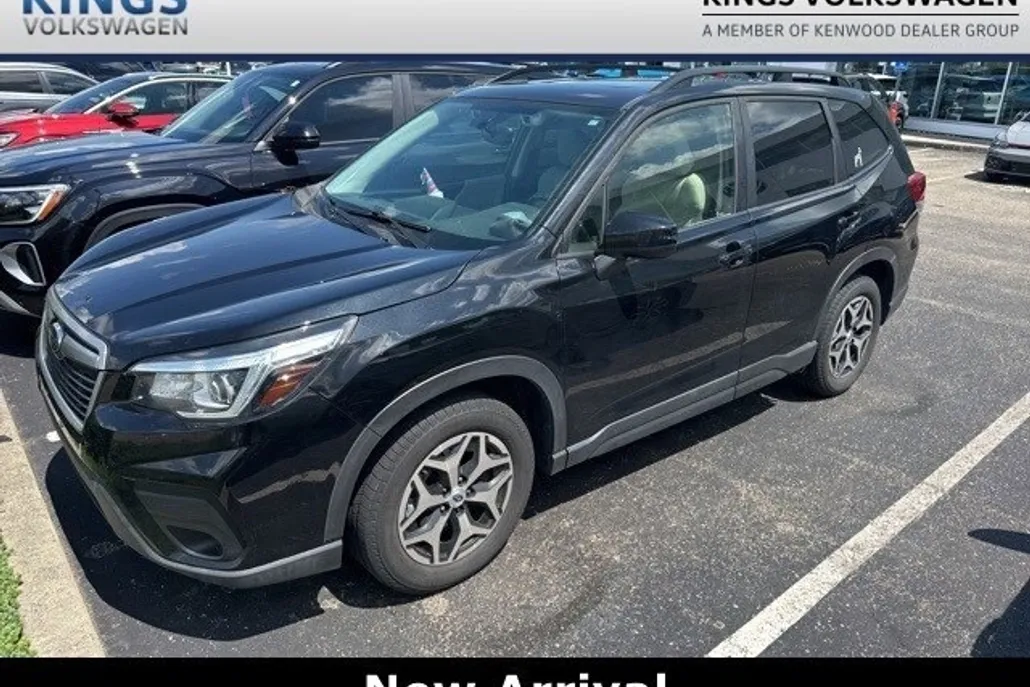2020 Subaru Forester Premium photo 1