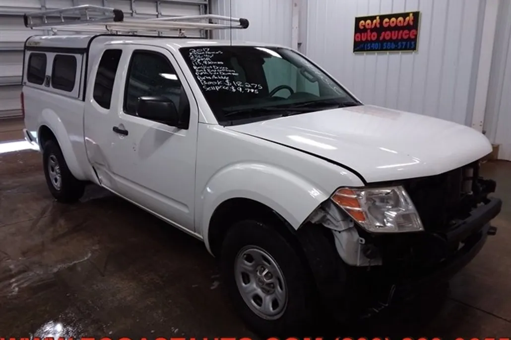 2017 Nissan Frontier S photo 1