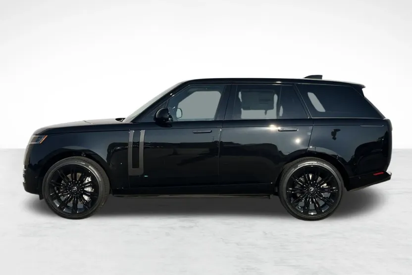 2025 Land Rover Range Rover SE photo 1