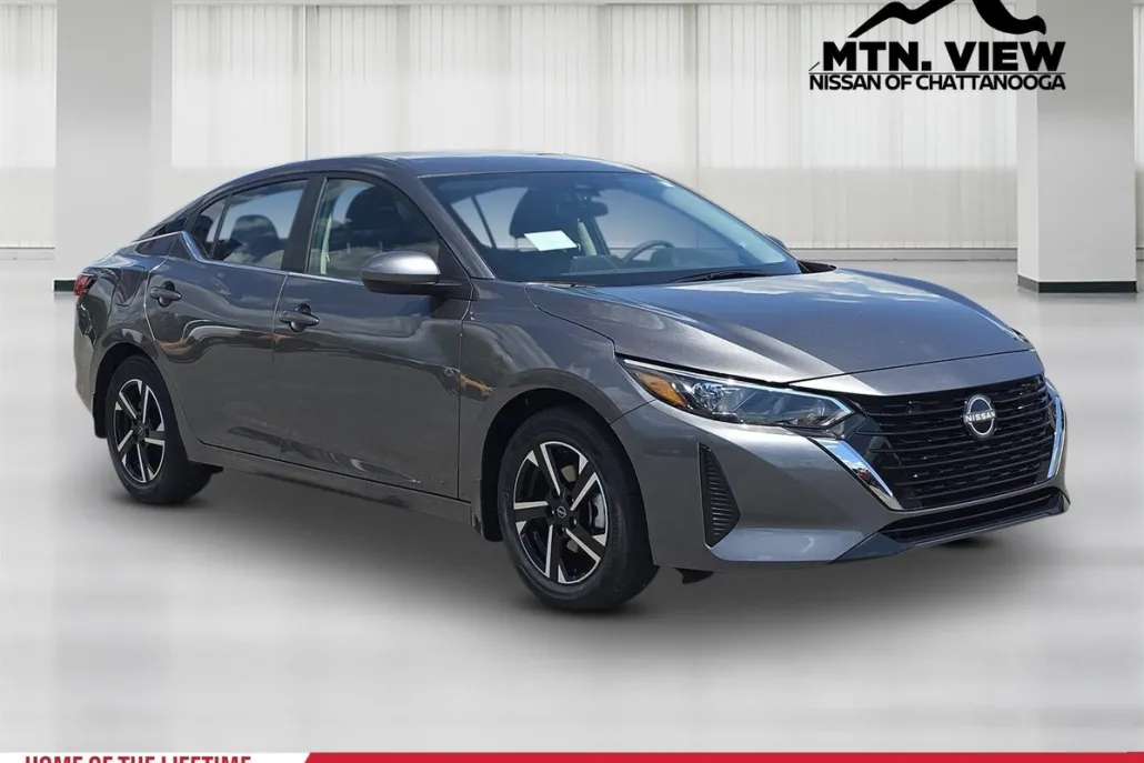 2025 Nissan Sentra SV photo 1