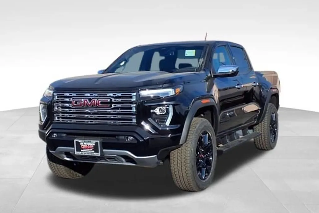 2025 Gmc Canyon Denali photo 1