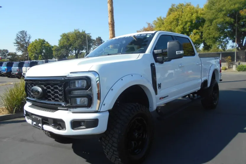 2025 Ford F-250 XLT photo 1