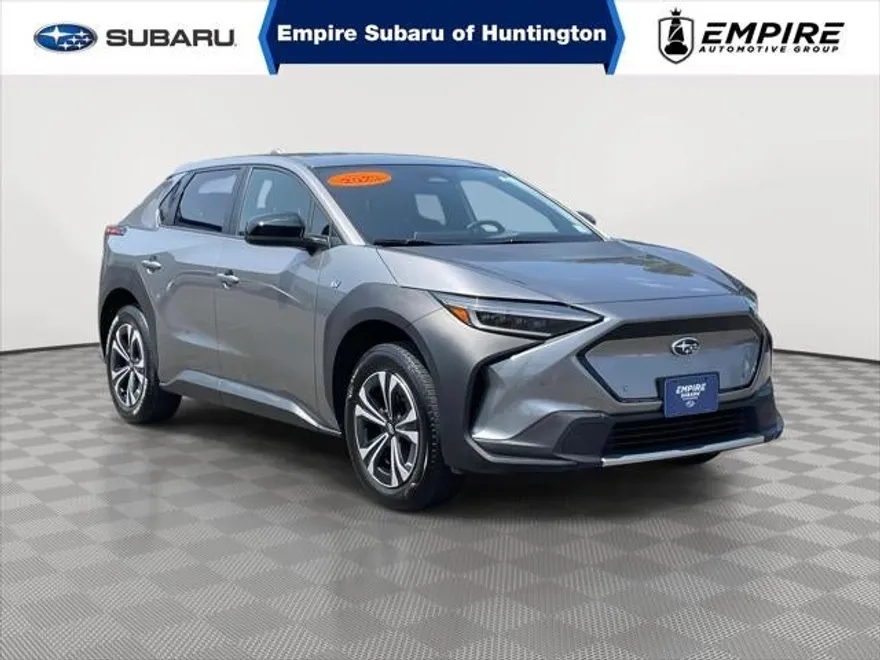 2023 Subaru Solterra Premium photo 1