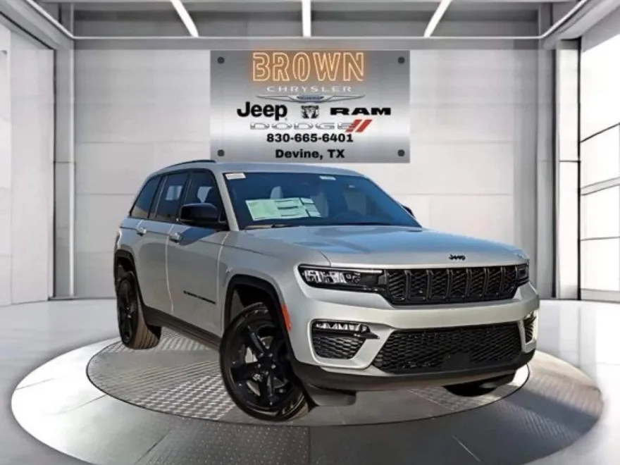 2024 Jeep Grand Cherokee Limited photo 1