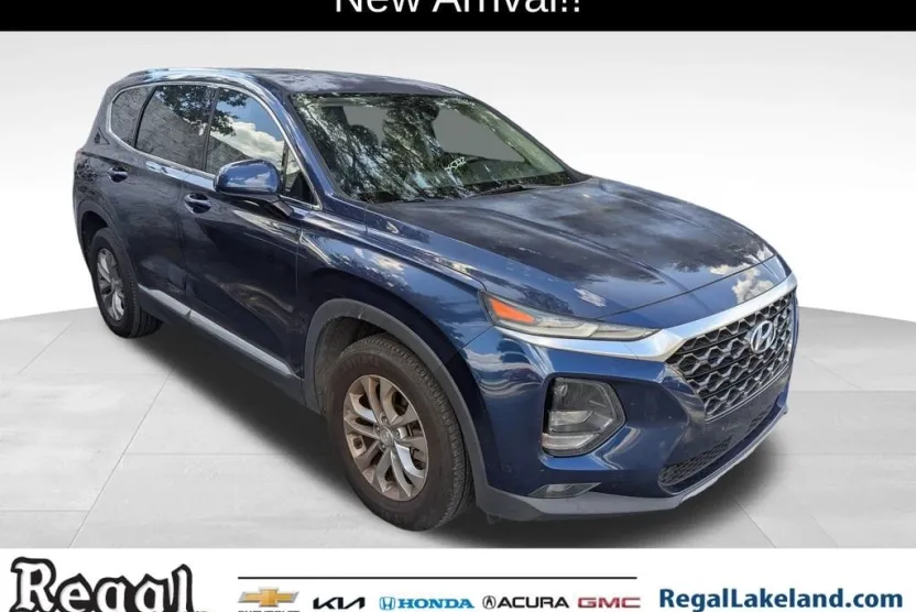 2019 Hyundai Santa Fe SEL photo 1