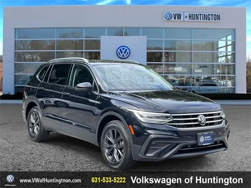 2022 Volkswagen Tiguan SE photo 1