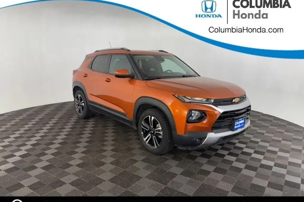 2022 Chevrolet Trailblazer LT photo 1