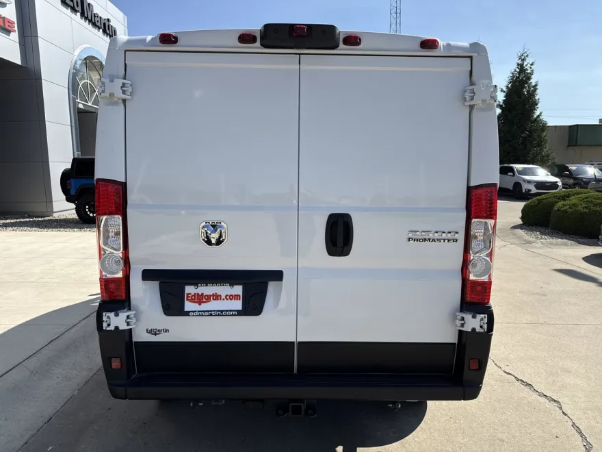 2025 Ram ProMaster 2500 photo 1