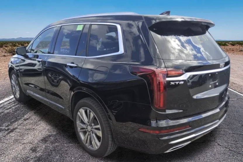 2025 Cadillac XT6 Premium Luxury photo 1