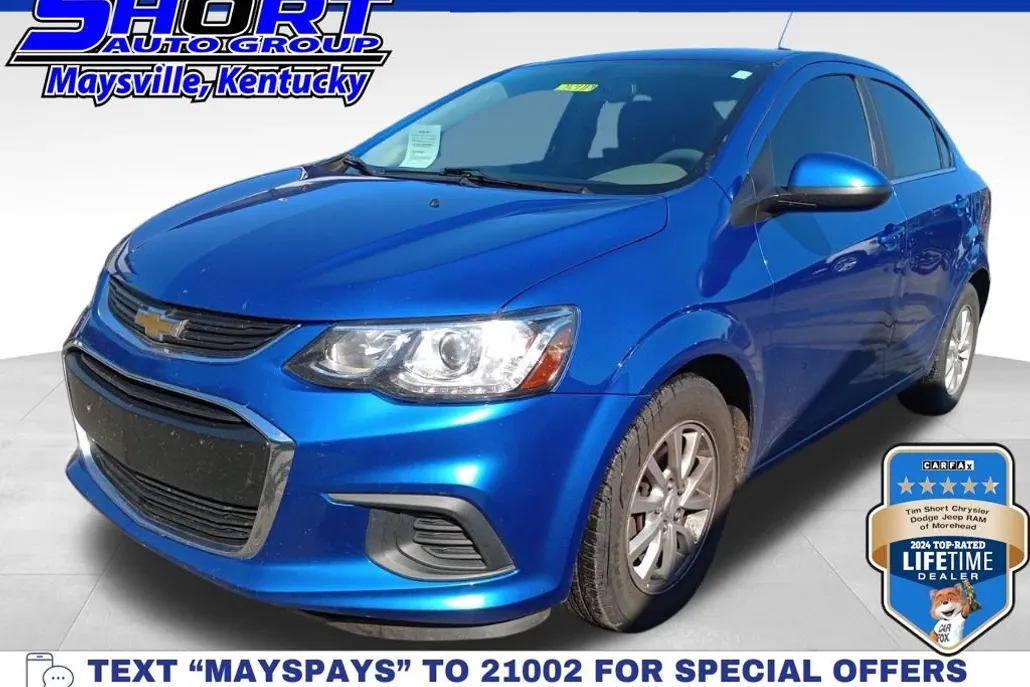 2020 Chevrolet Sonic LT photo 1