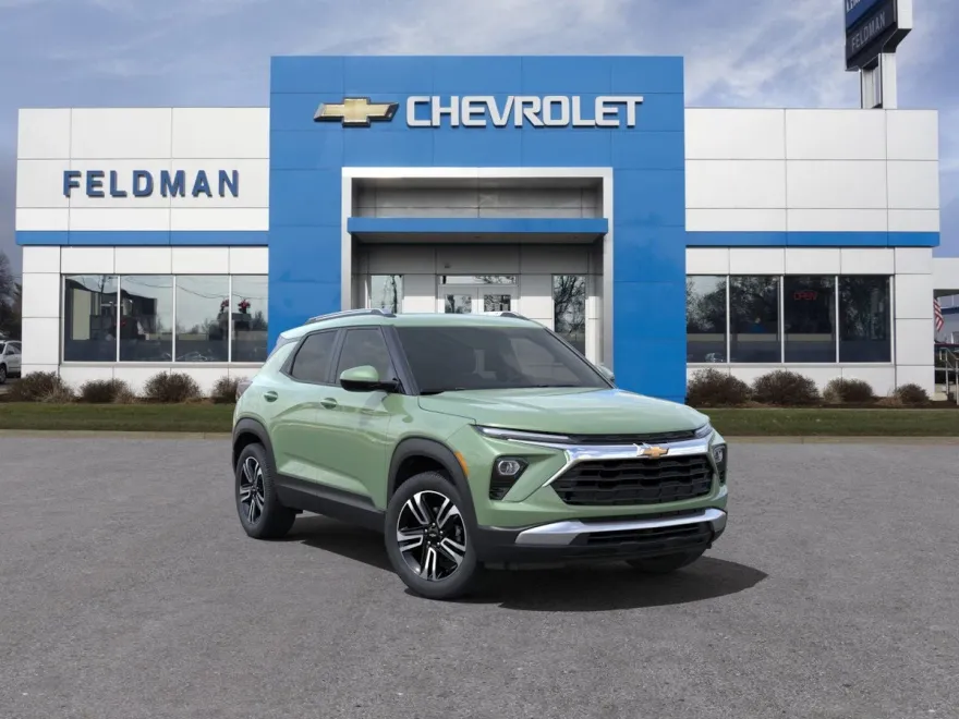 2025 Chevrolet Trailblazer LT photo 1