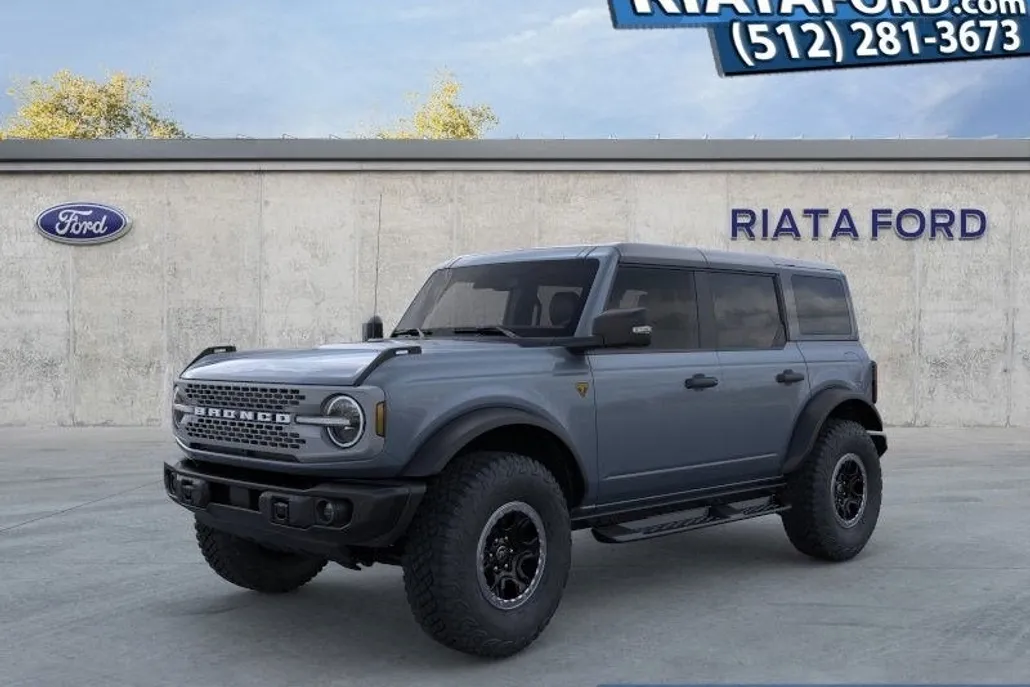 2025 Ford Bronco Badlands photo 1