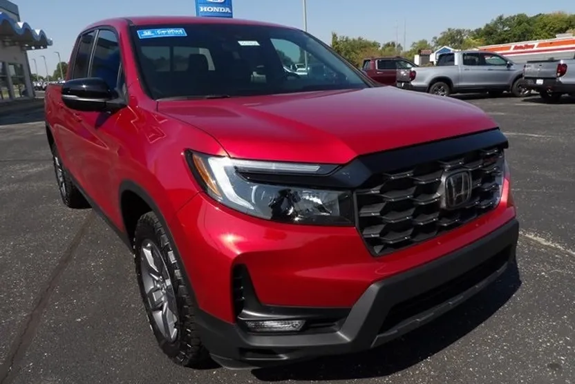 2024 Honda Ridgeline TrailSport photo 1