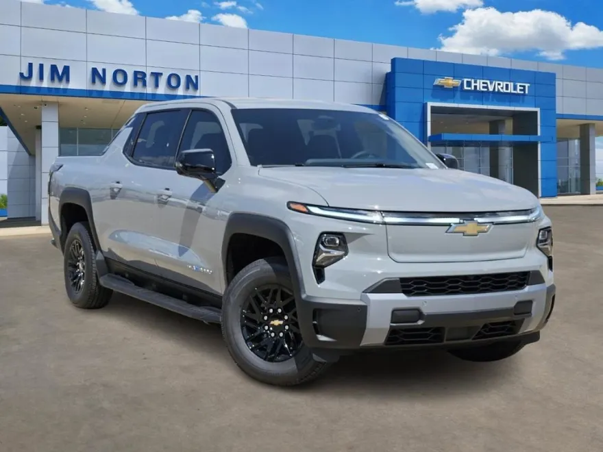 2026 Chevrolet Silverado EV LT photo 1