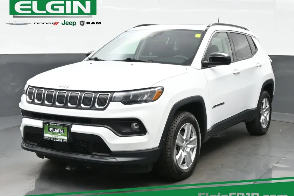 2022 Jeep Compass Latitude photo 1