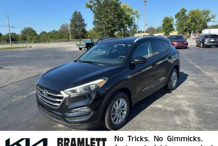 2016 Hyundai Tucson SE photo 1