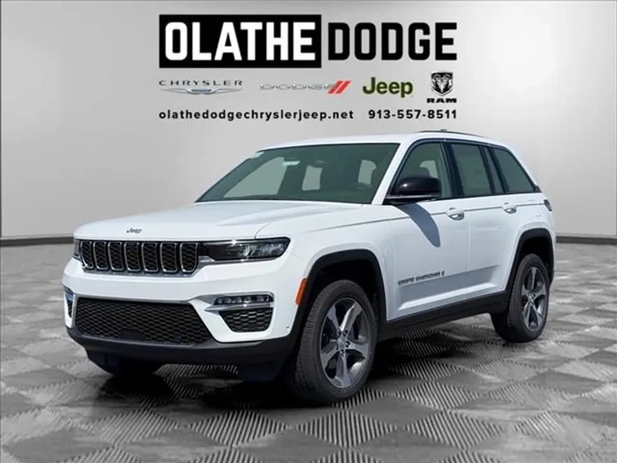 2025 Jeep Grand Cherokee Limited photo 1