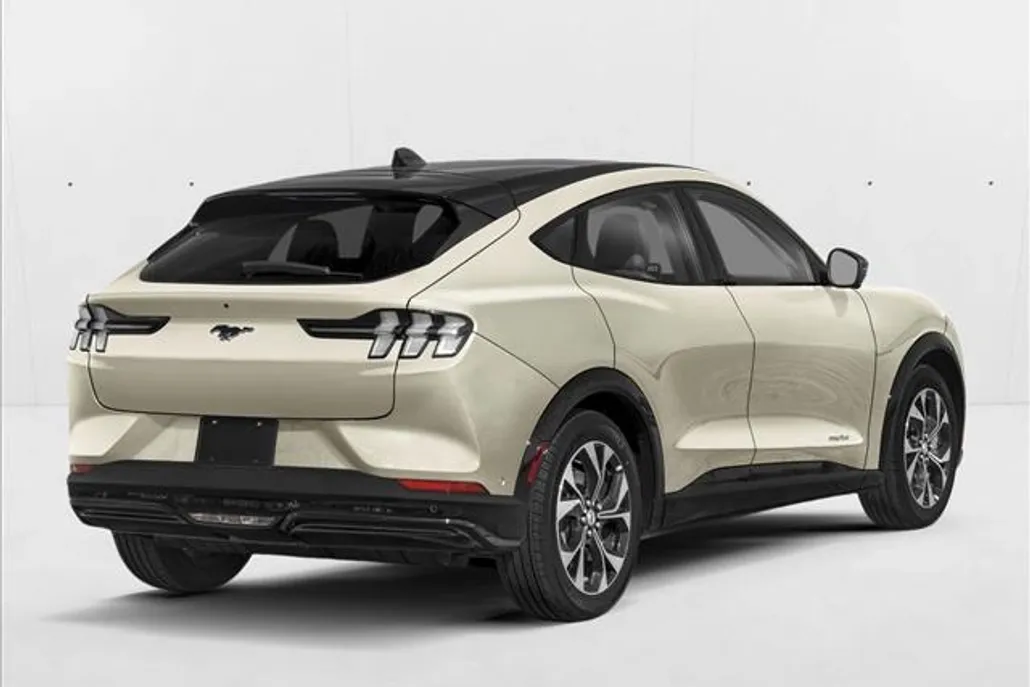 2025 Ford Mustang Mach-E Premium photo 1