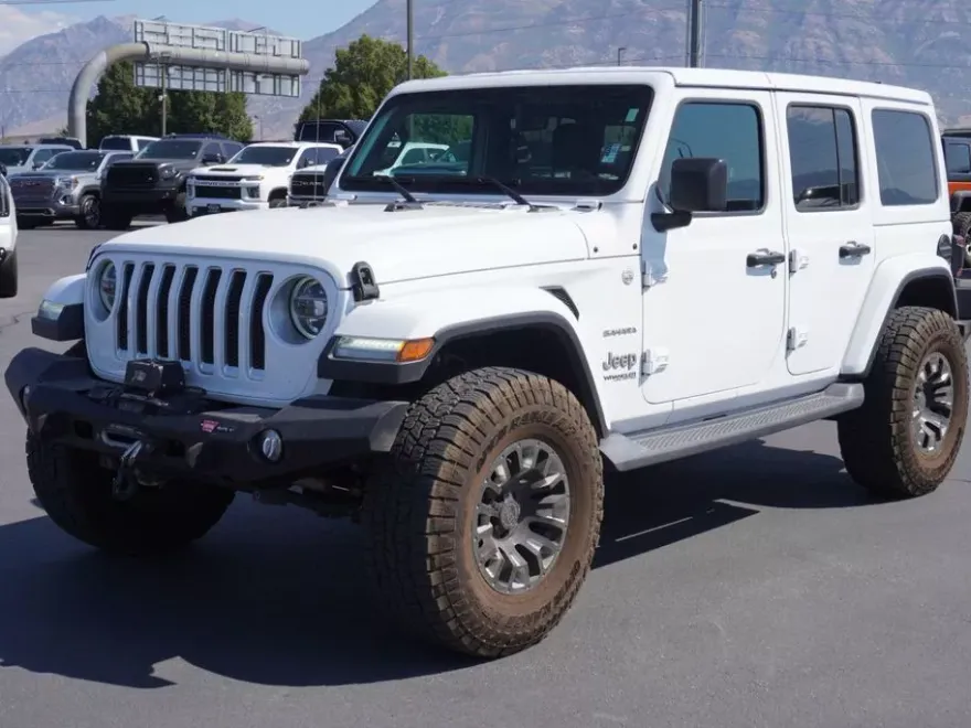2019 Jeep Wrangler Unlimited Sahara photo 1