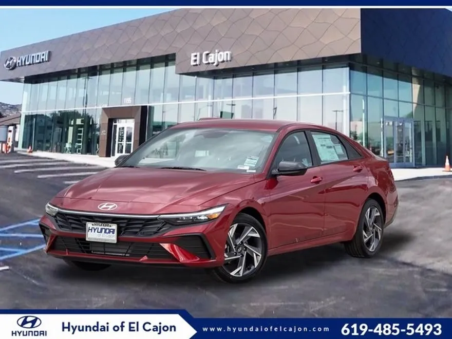 2025 Hyundai Elantra SEL Sport photo 1