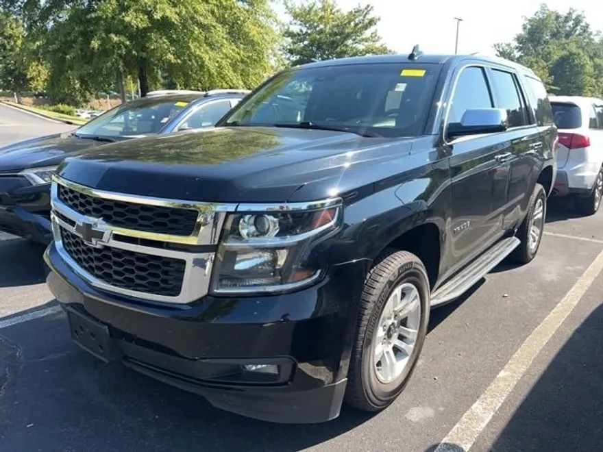 2018 Chevrolet Tahoe LT photo 1