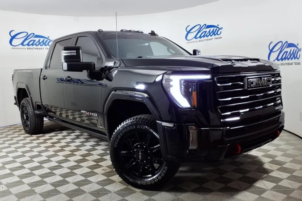 2024 Gmc Sierra 2500 HD AT4 photo 1
