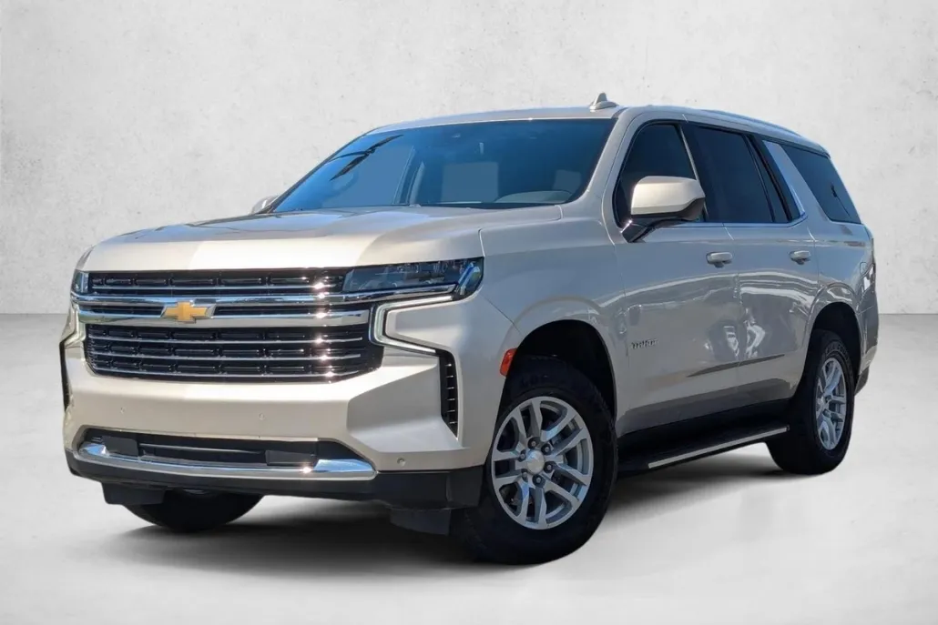 2023 Chevrolet Tahoe LT photo 1