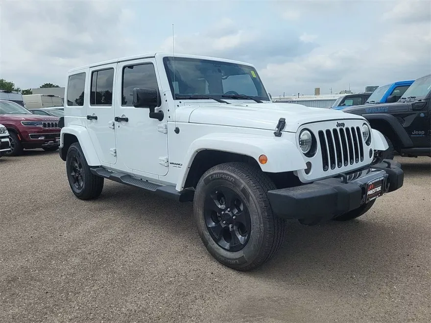2015 Jeep Wrangler Unlimited Sahara Altitude photo 1