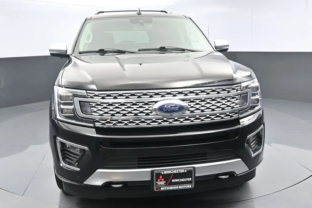 2021 Ford Expedition MAX Platinum photo 1