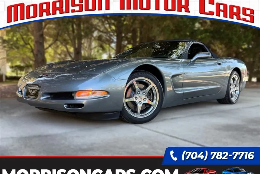 2004 Chevrolet Corvette Convertible photo 1