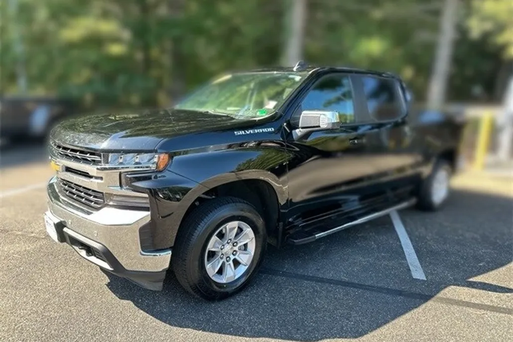 2020 Chevrolet Silverado 1500 LT photo 1