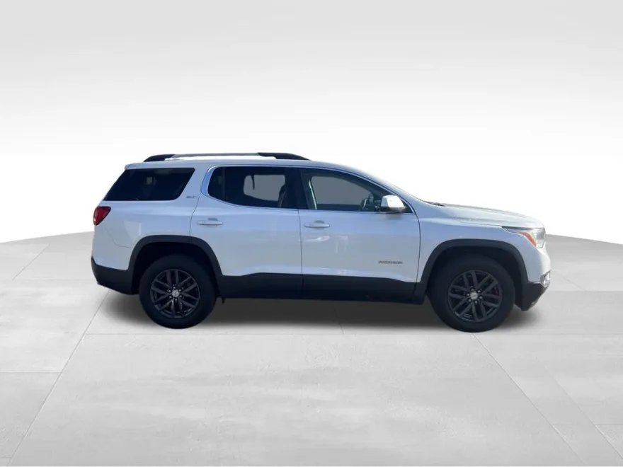 2017 Gmc Acadia SLT photo 1