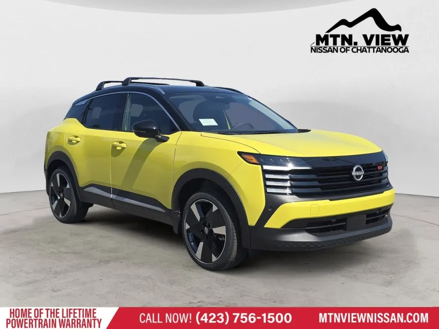 2026 Nissan Kicks SR photo 1