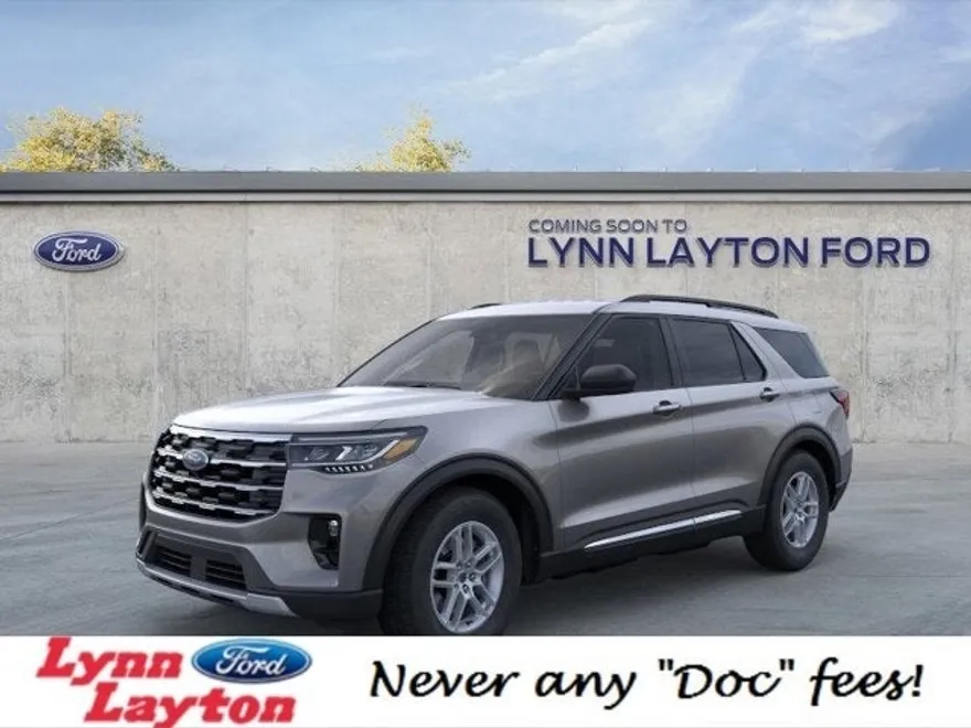 2025 Ford Explorer photo 1