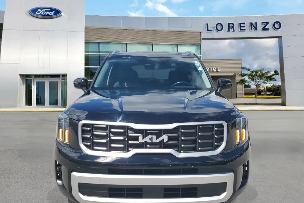 2024 Kia Telluride S photo 1