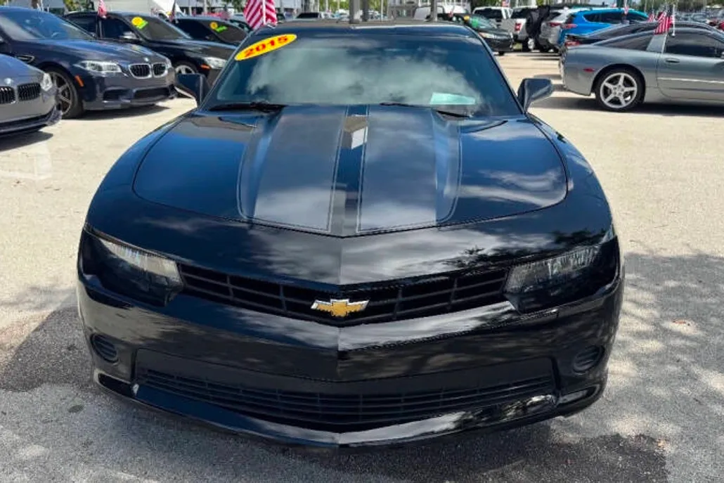 2015 Chevrolet Camaro Coupe photo 1