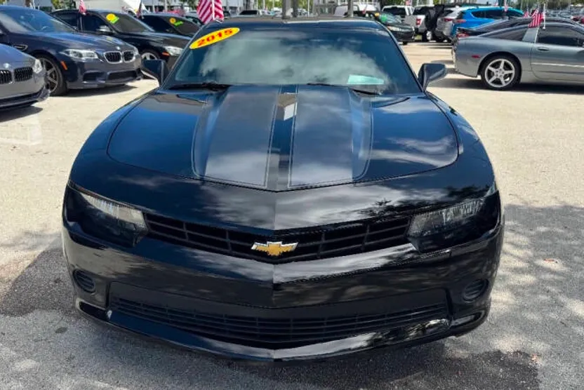 2015 Chevrolet Camaro Coupe photo 1