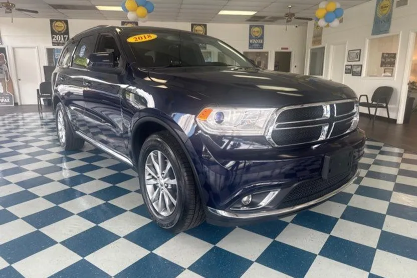 2018 Dodge Durango SXT photo 1