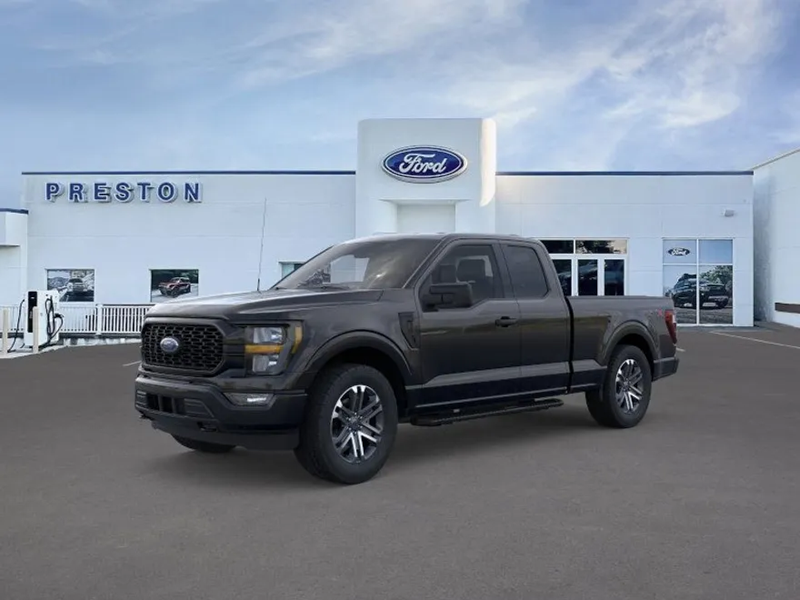 2023 Ford F-150 XL photo 1