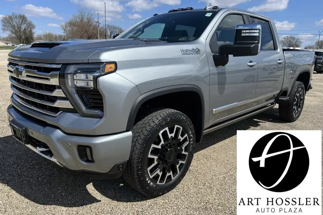 2025 Chevrolet Silverado 2500HD High Country photo 1