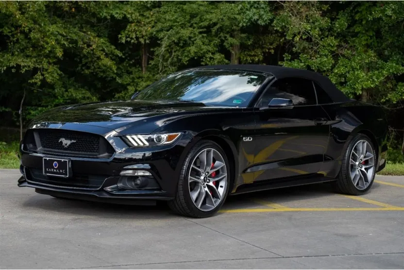 2015 Ford Mustang GT Premium Convertible photo 1