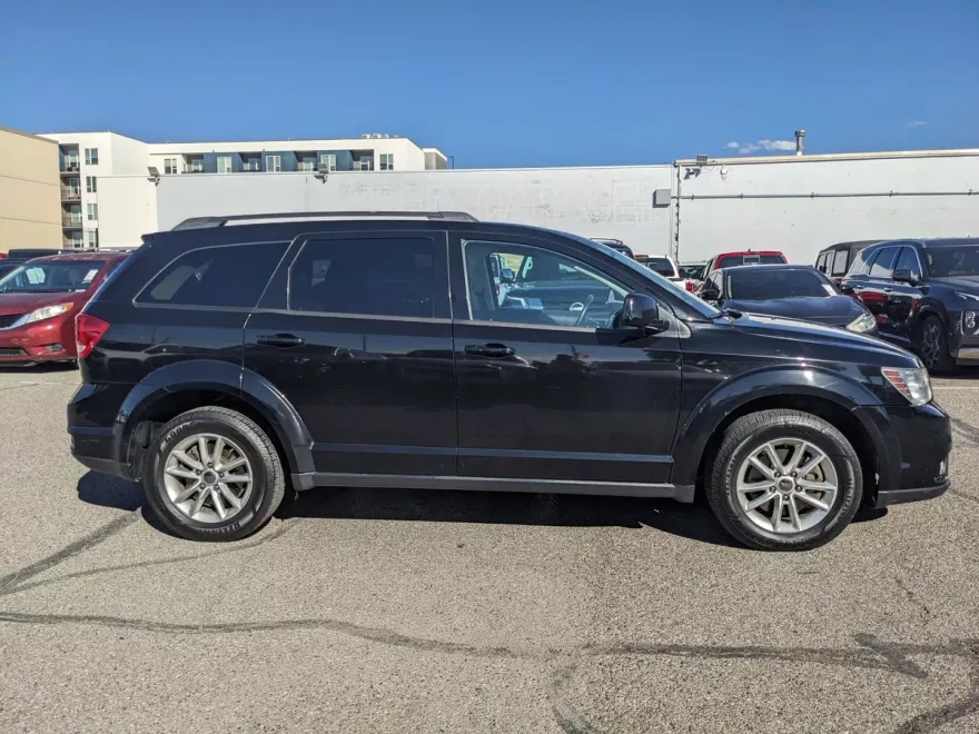 2017 Dodge Journey SXT photo 1